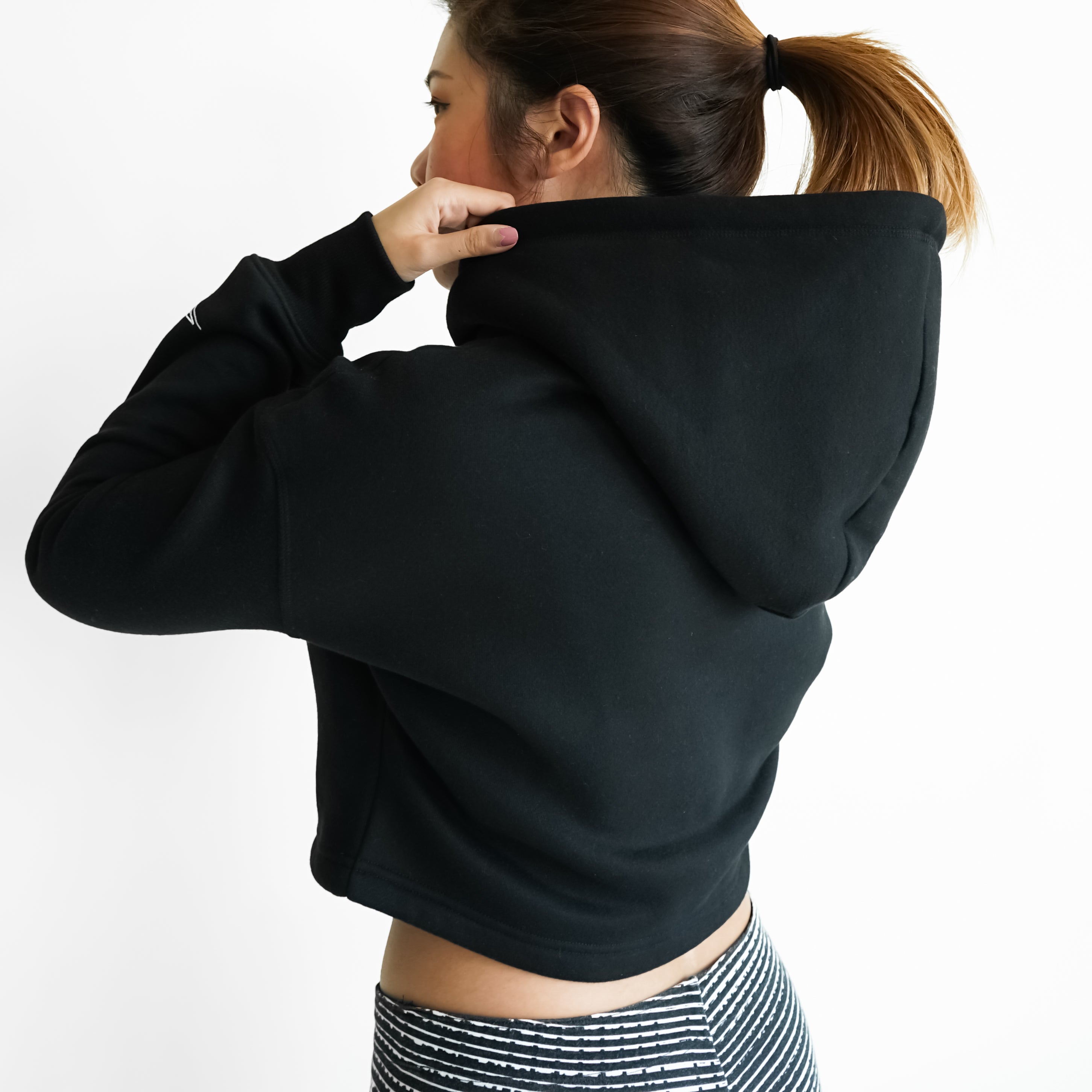 Crop Top Hoodie, Black Cropped Hoodie, Pink Cropped Hoodie, Crop Hoodie,  Long Sleeve Crop Top, Lyla's, Crop Tops for Women, Crop Sweatshirt - Etsy